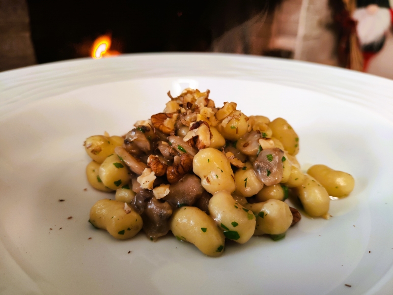 Vongolata con brodo di pesce